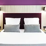 Nemea Stadium Bordeaux Aeroport 3*
