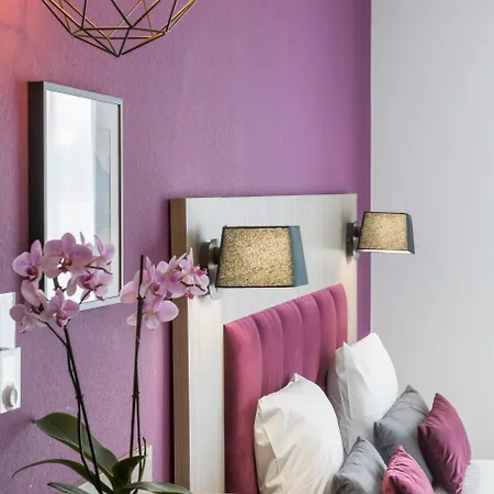Hotel apartamentowy Nemea Stadium Bordeaux Aeroport 3*