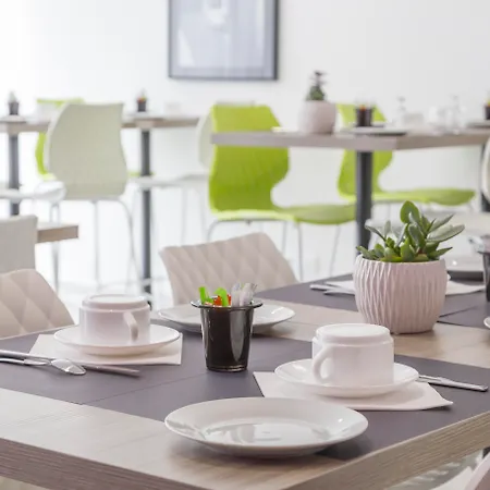 Néméa Stadium Appart hôtel