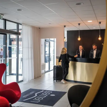 Néméa Stadium 3* Mérignac