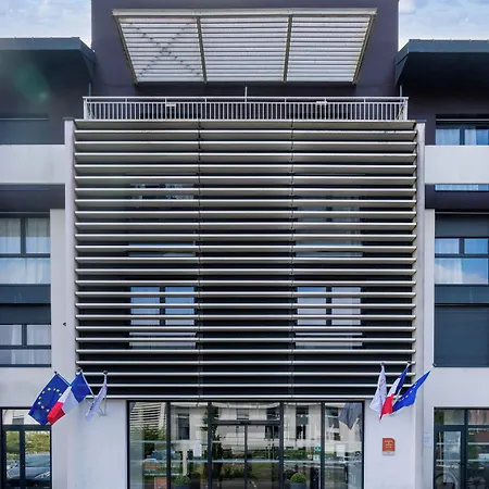 Nemea Stadium Bordeaux Aeroport Hotel apartamentowy